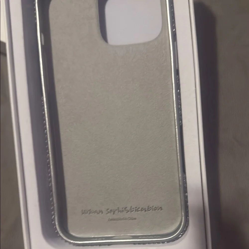 Silver bling Phone Case - Picture 3 of 4